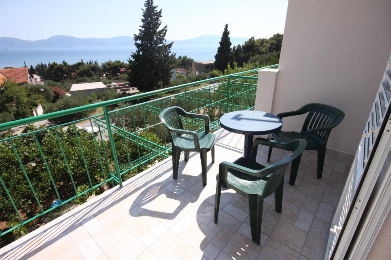 Apartments And Rooms With Parking Space Gradac, Makarska - 6819 Gradac  Esterno foto