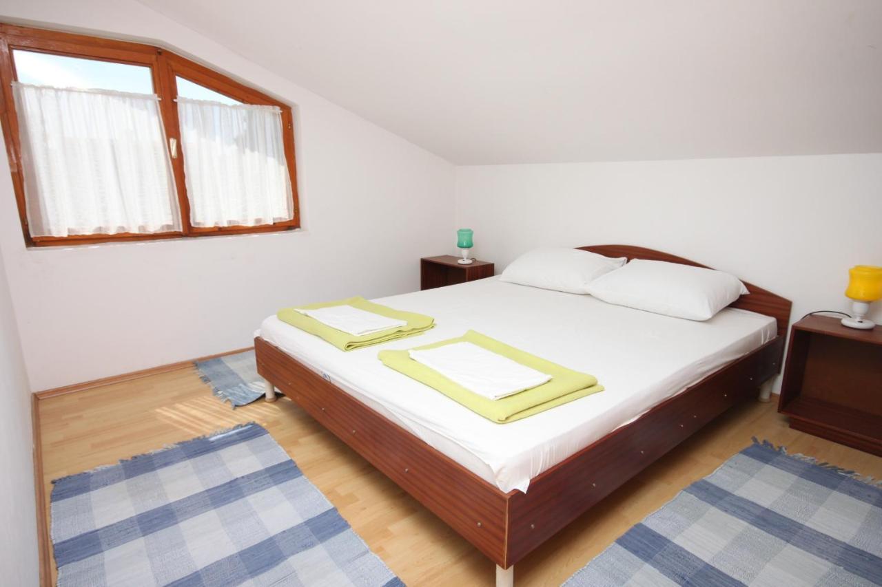 Apartments And Rooms With Parking Space Gradac, Makarska - 6819 Gradac  Esterno foto