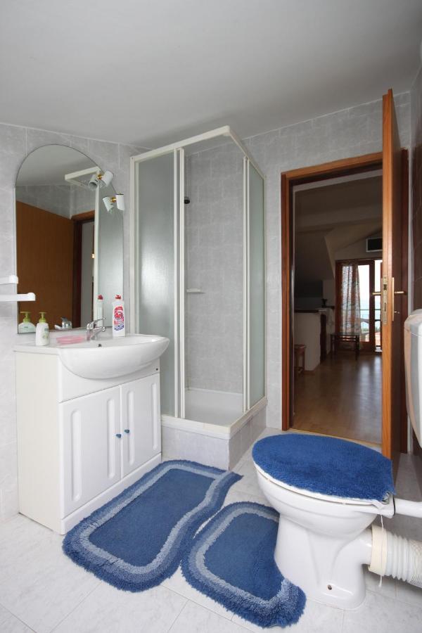 Apartments And Rooms With Parking Space Gradac, Makarska - 6819 Gradac  Esterno foto