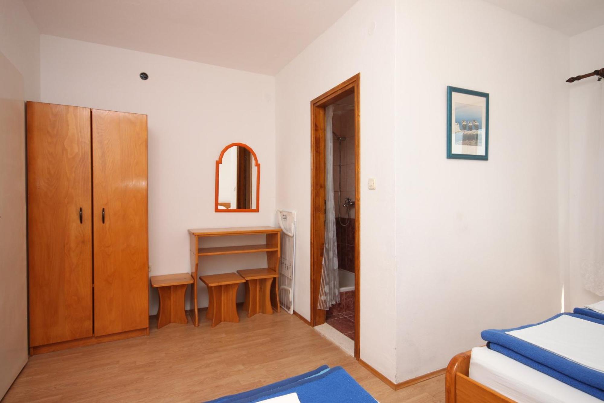 Apartments And Rooms With Parking Space Gradac, Makarska - 6819 Gradac  Camera foto