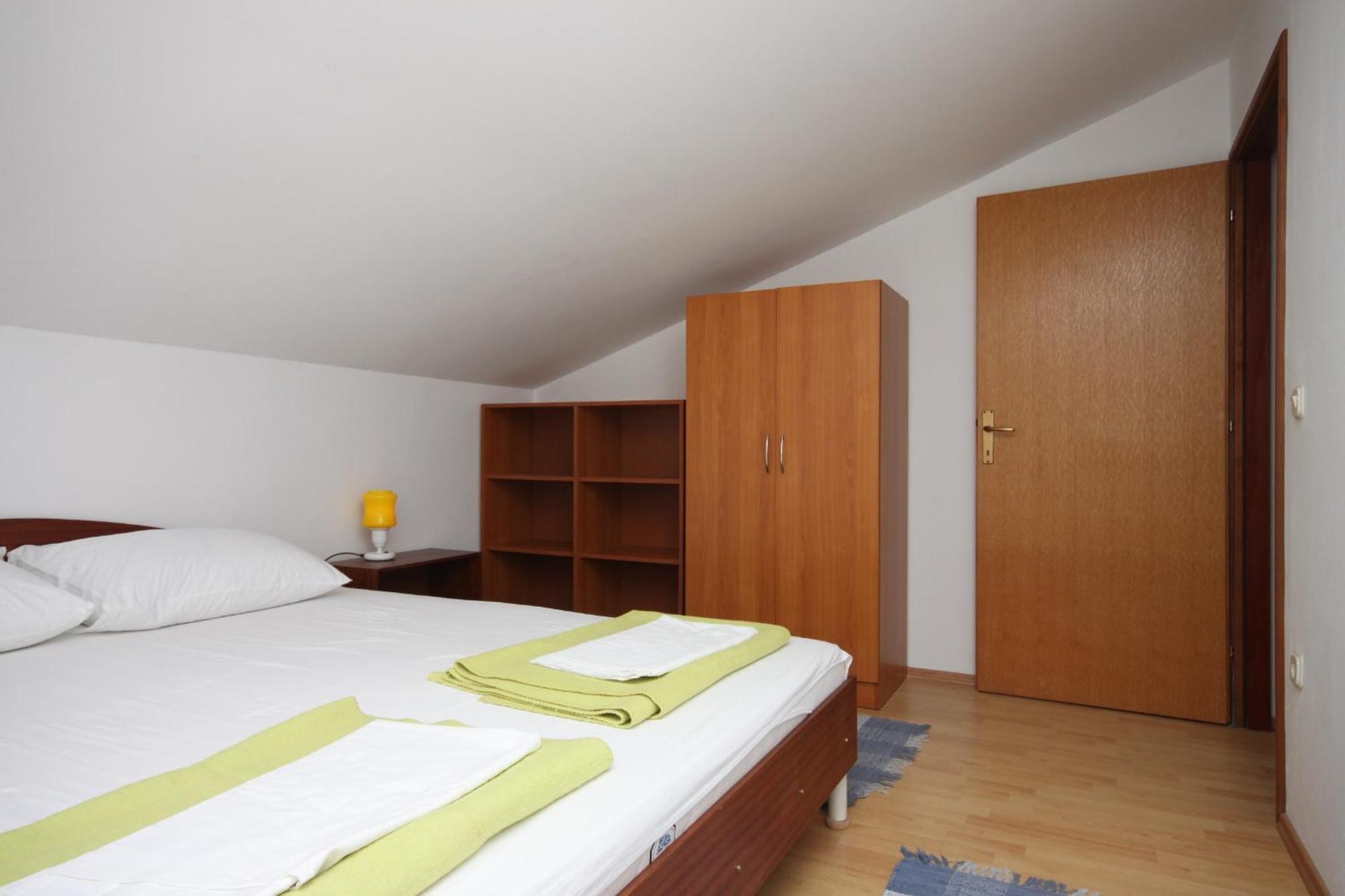 Apartments And Rooms With Parking Space Gradac, Makarska - 6819 Gradac  Camera foto